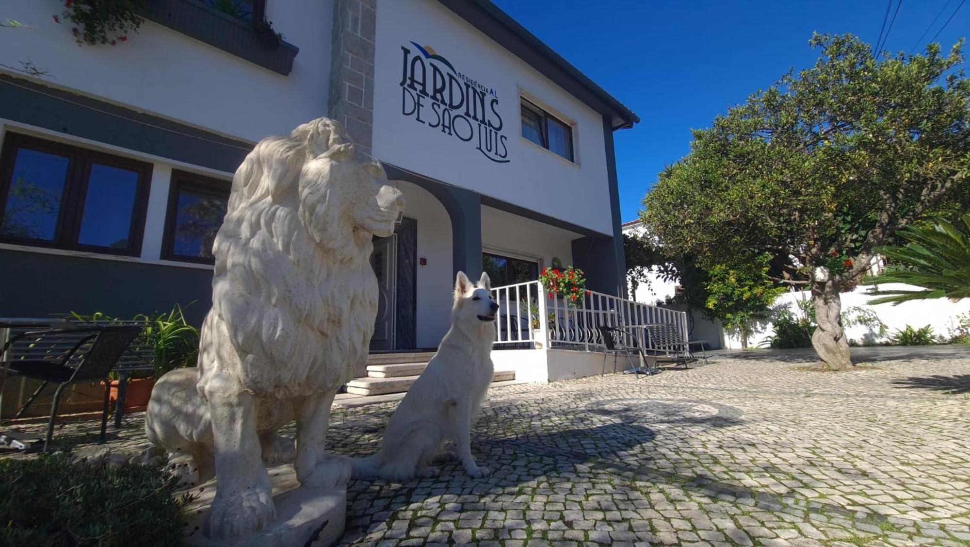 Hostel Jardins De Sao Luis Setúbal Buitenkant foto