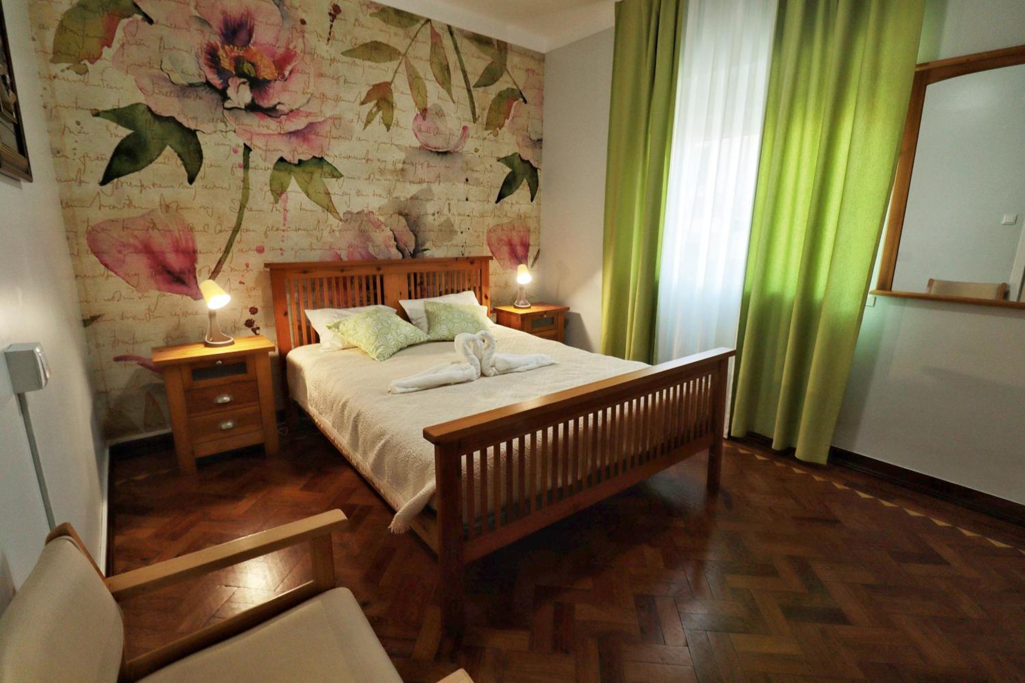 Hostel Jardins De Sao Luis Setúbal Buitenkant foto
