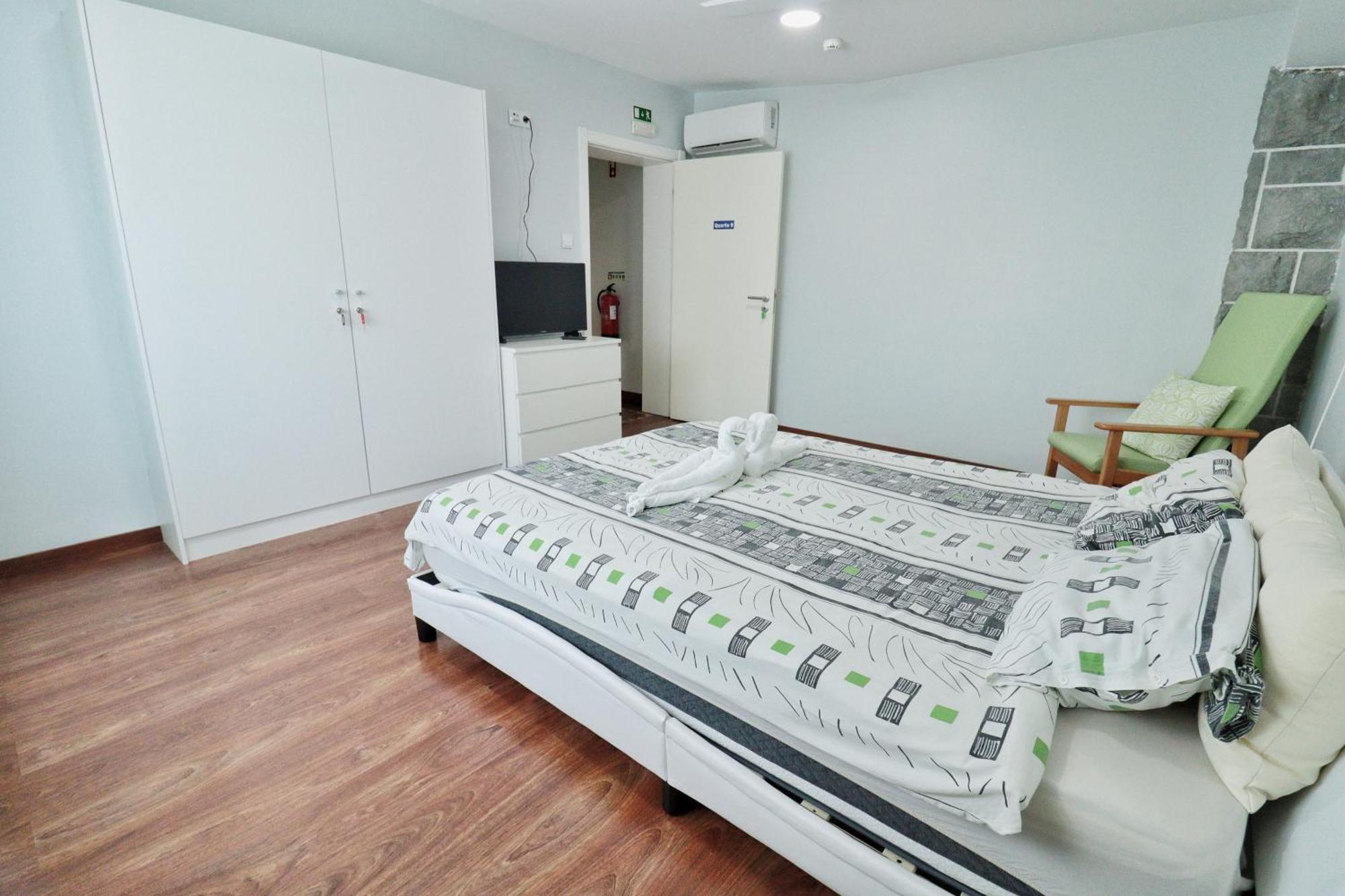 Hostel Jardins De Sao Luis Setúbal Buitenkant foto