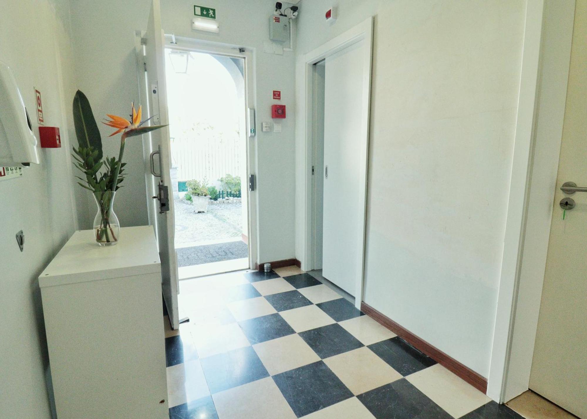 Hostel Jardins De Sao Luis Setúbal Buitenkant foto